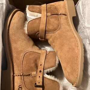 Ugg Elisa Shoes